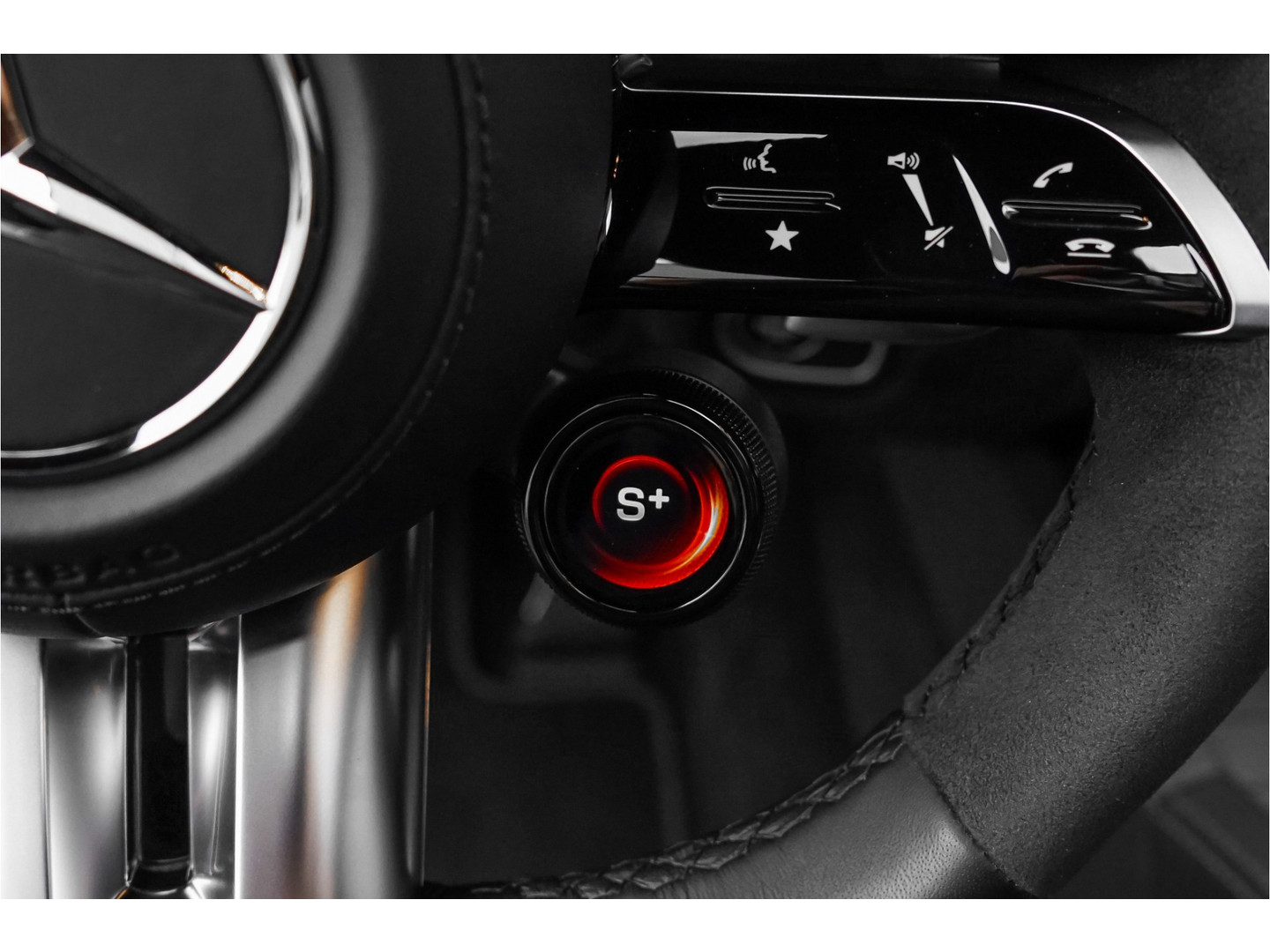 Mercedes-Benz Mercedes-Benz