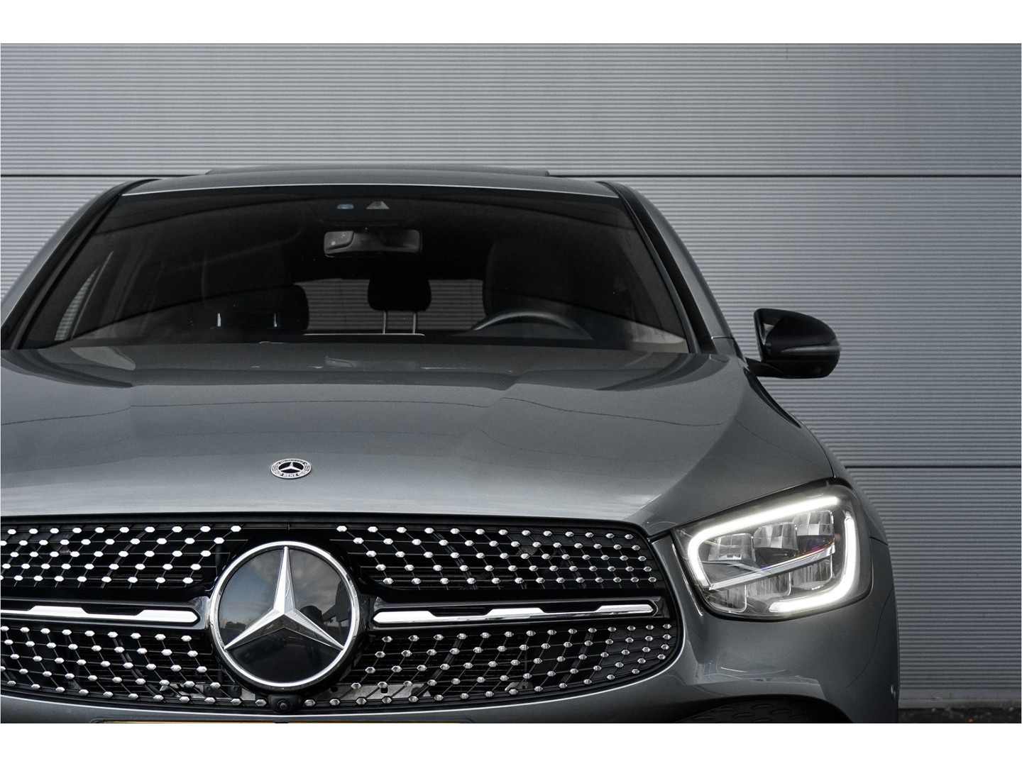 Mercedes-Benz Mercedes-Benz