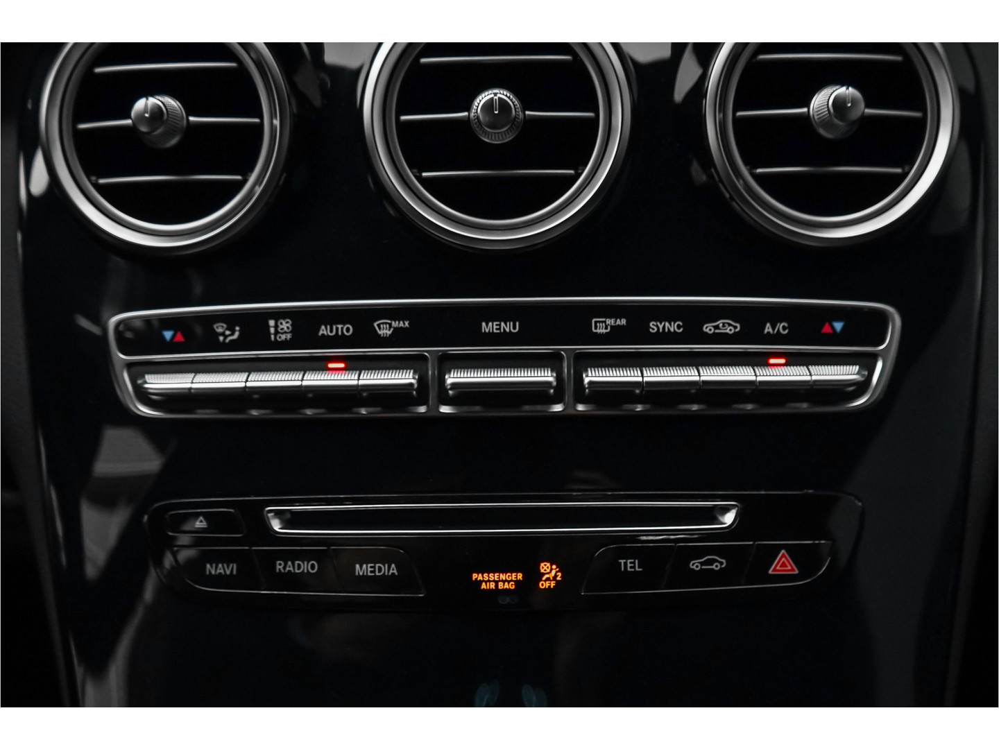 Mercedes-Benz Mercedes-Benz