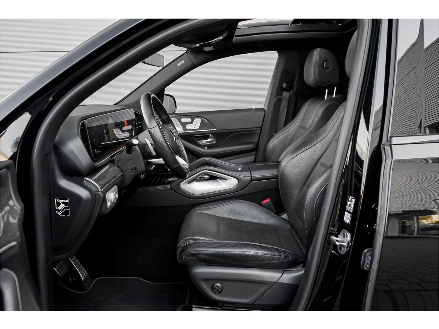 Mercedes-Benz Mercedes-Benz