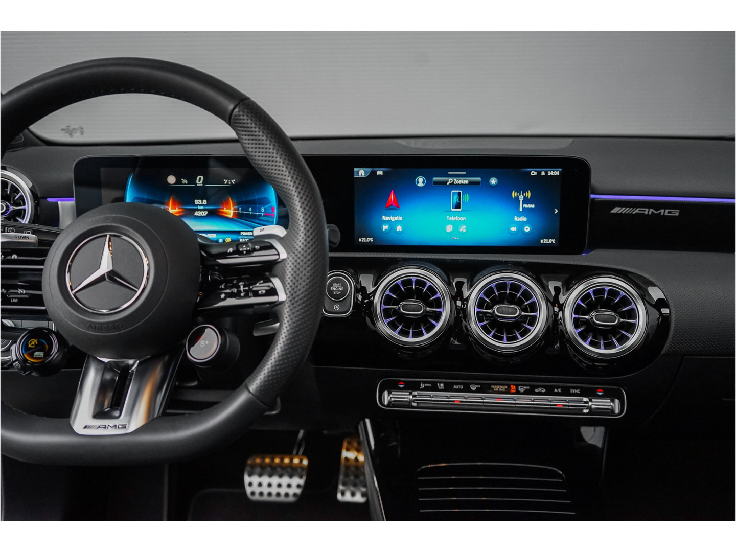 Mercedes-Benz Mercedes-Benz