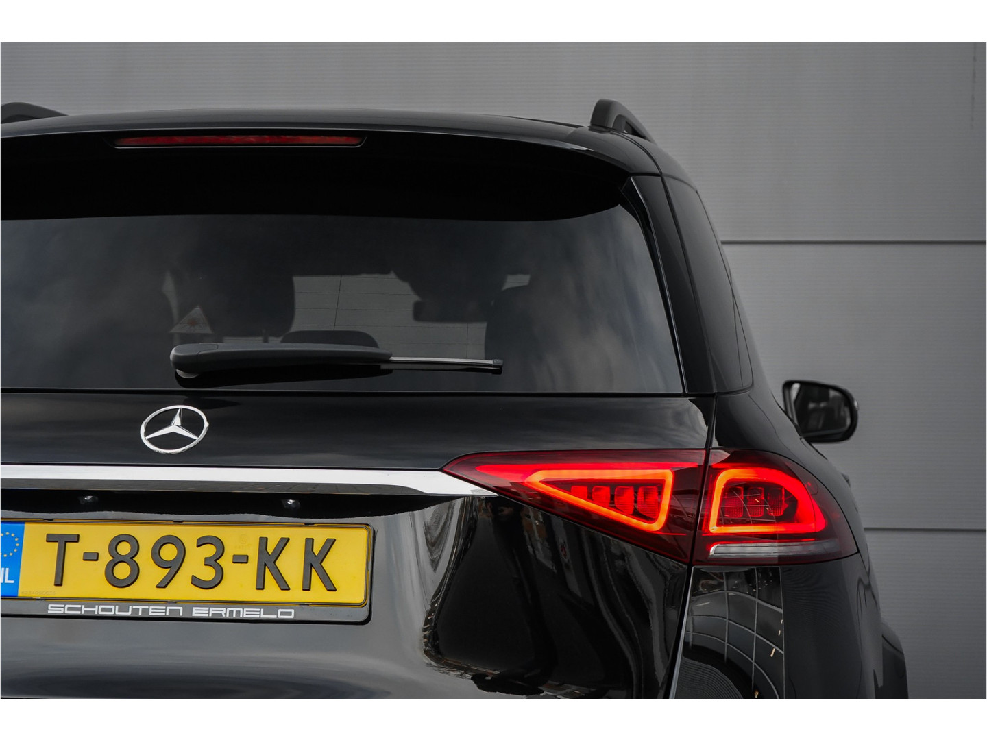 Mercedes-Benz Mercedes-Benz