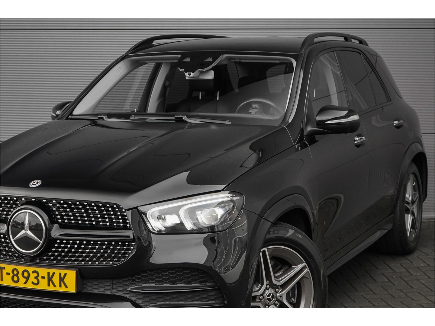 Mercedes-Benz Mercedes-Benz