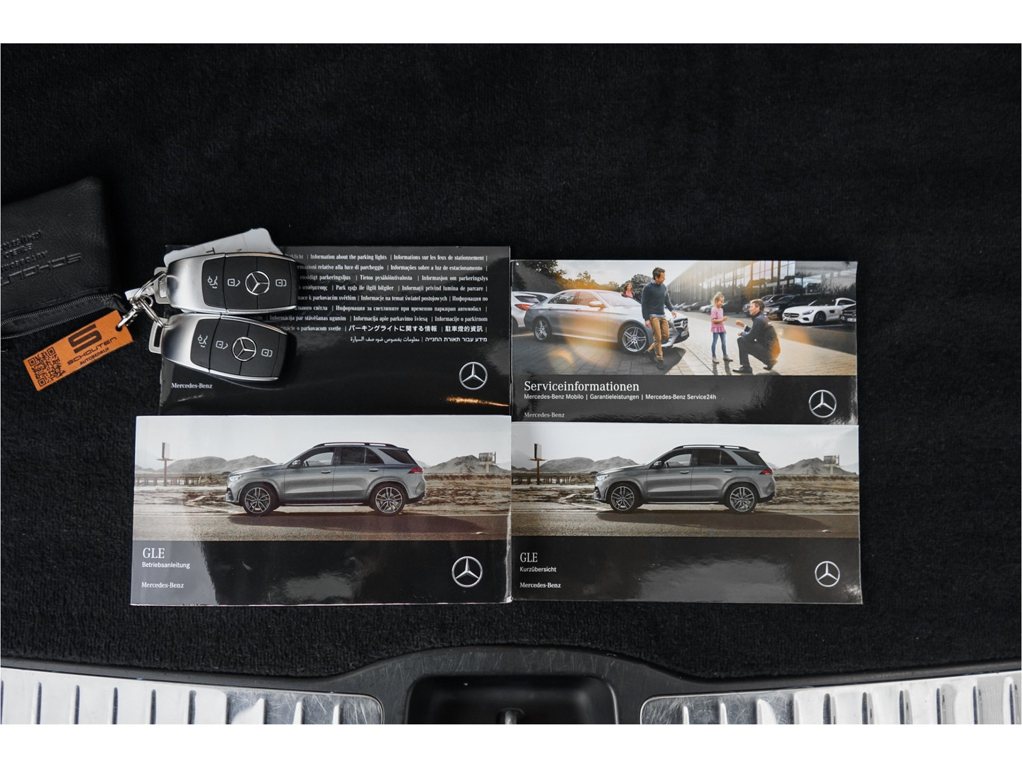 Mercedes-Benz Mercedes-Benz