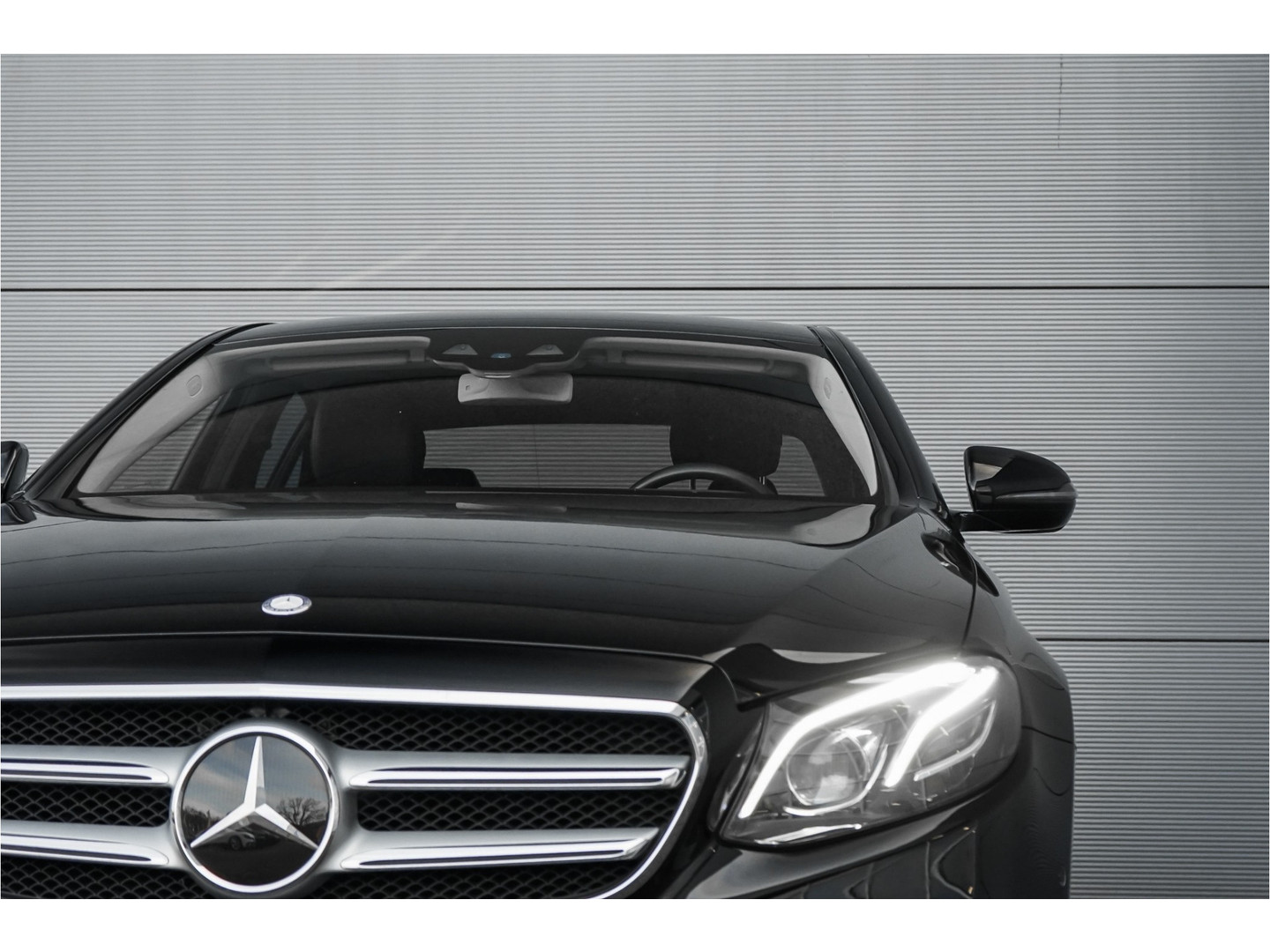 Mercedes-Benz Mercedes-Benz