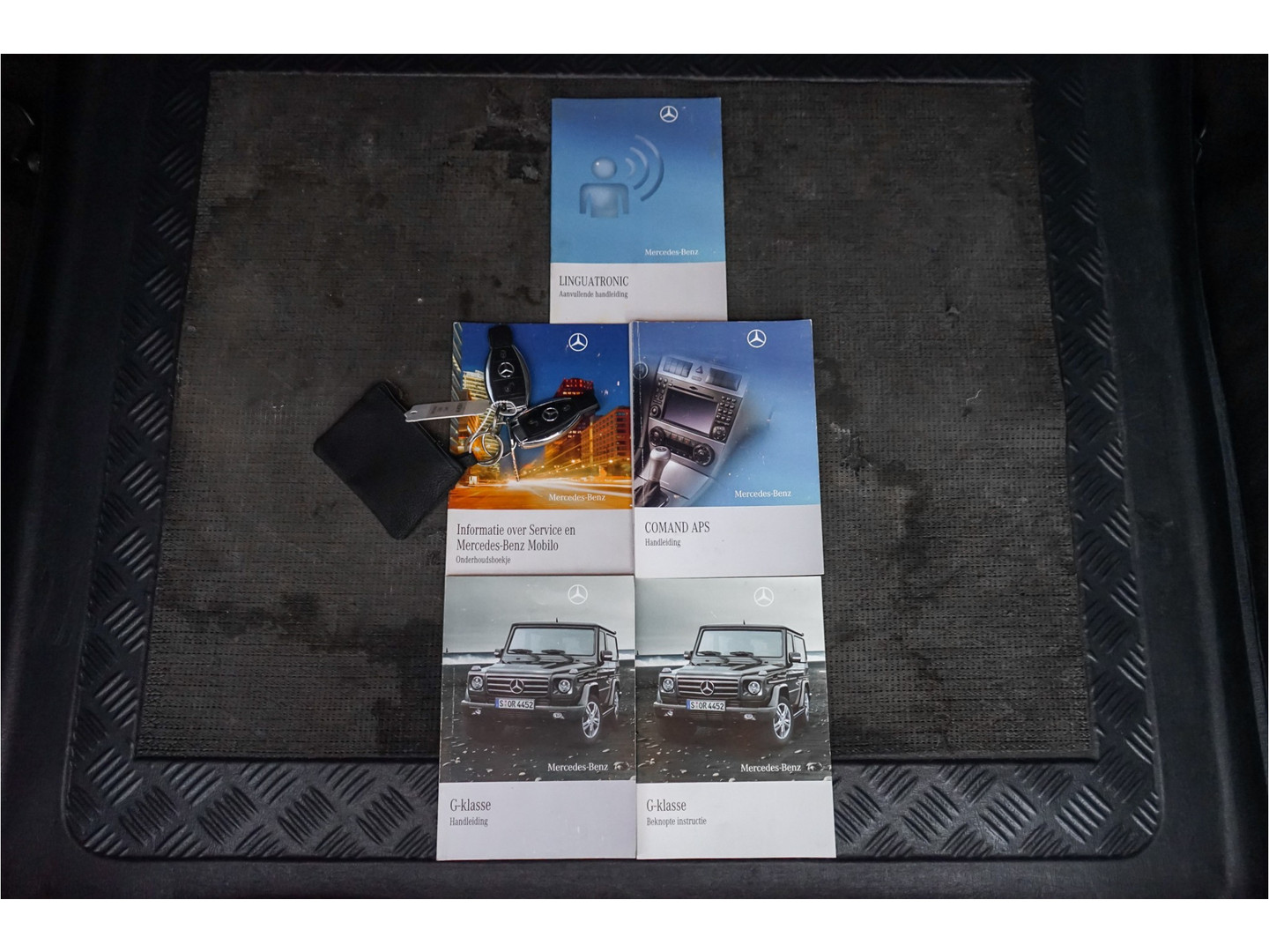 Mercedes-Benz Mercedes-Benz