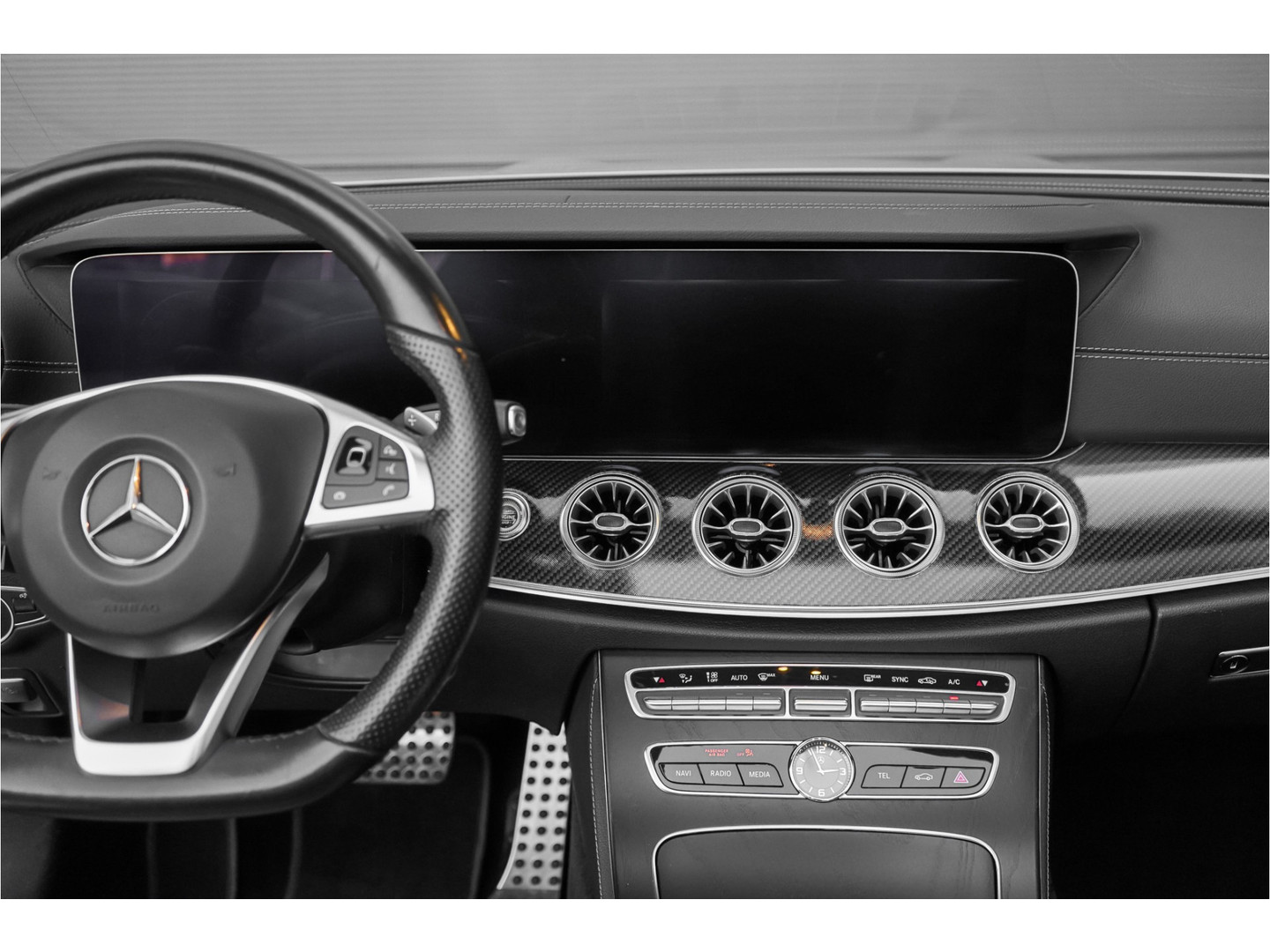 Mercedes-Benz Mercedes-Benz