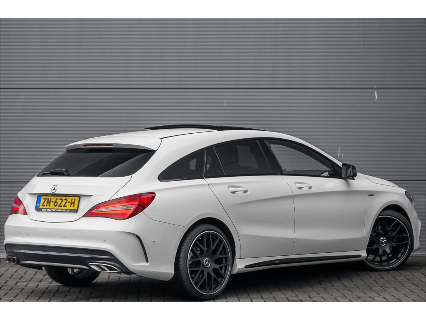 Mercedes-Benz Mercedes-Benz