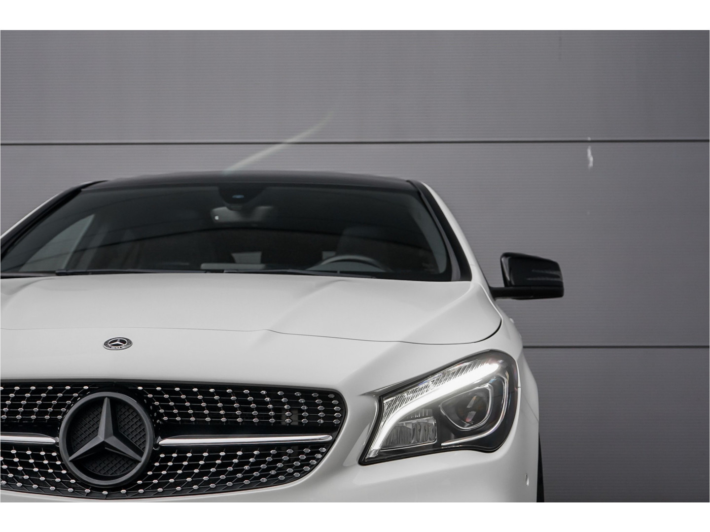 Mercedes-Benz Mercedes-Benz