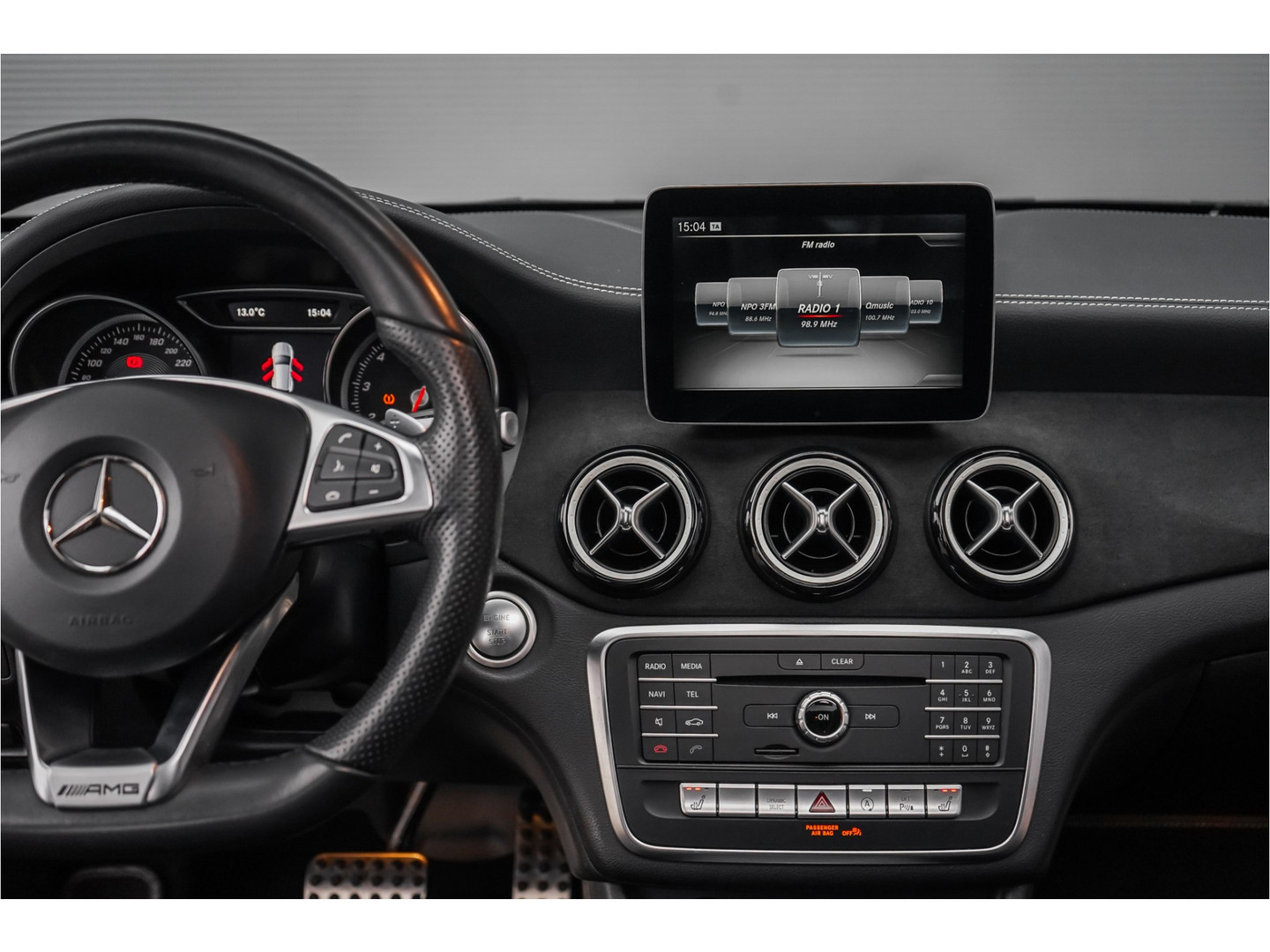 Mercedes-Benz Mercedes-Benz