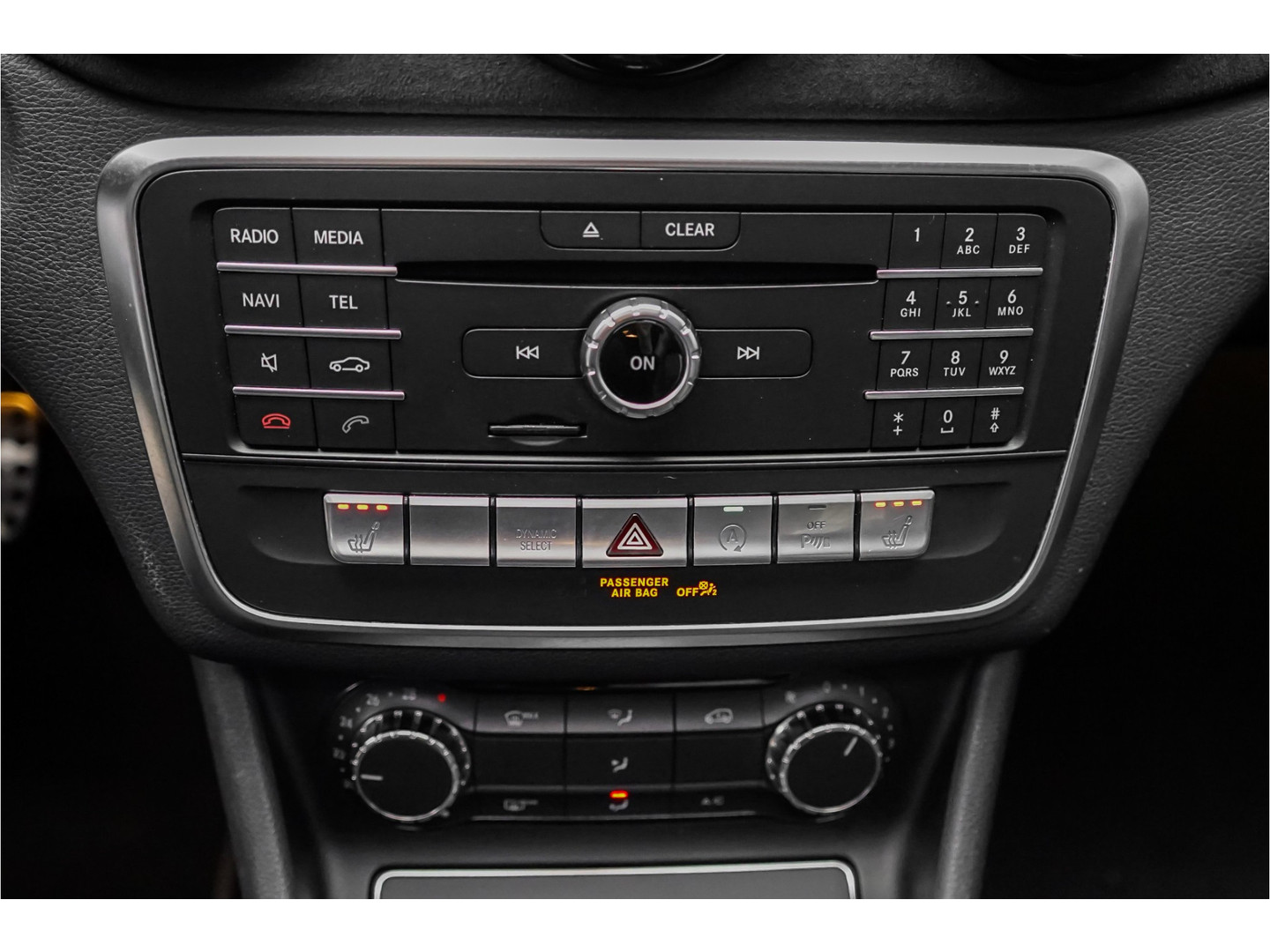 Mercedes-Benz Mercedes-Benz