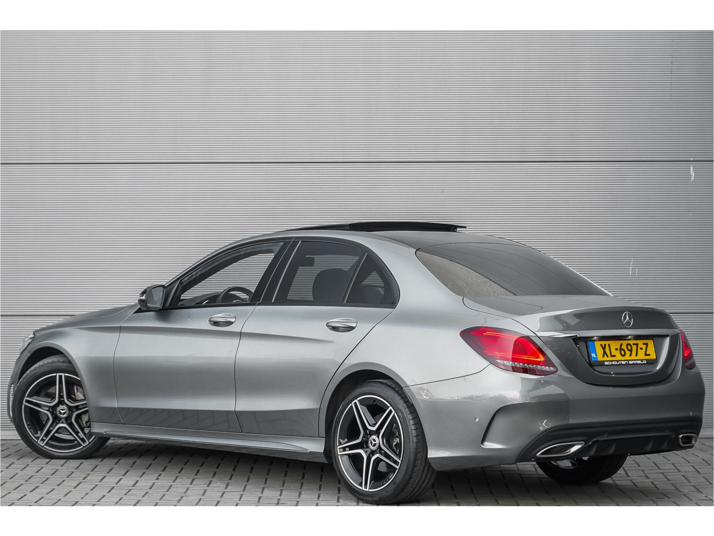 Mercedes-Benz Mercedes-Benz