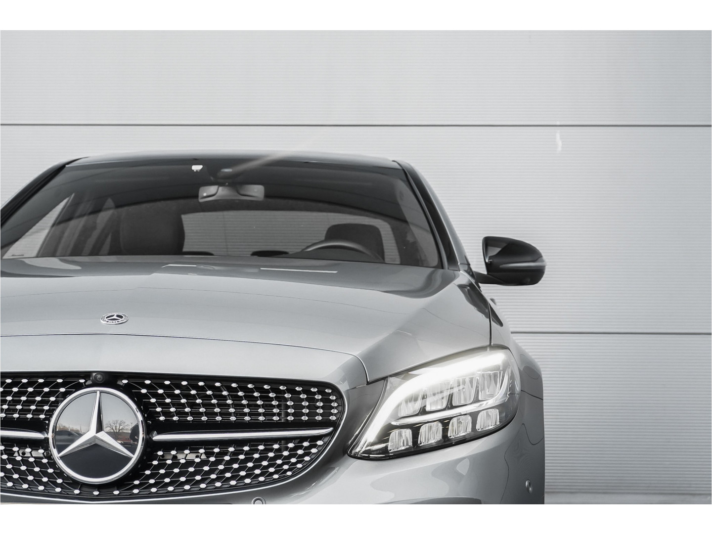 Mercedes-Benz Mercedes-Benz