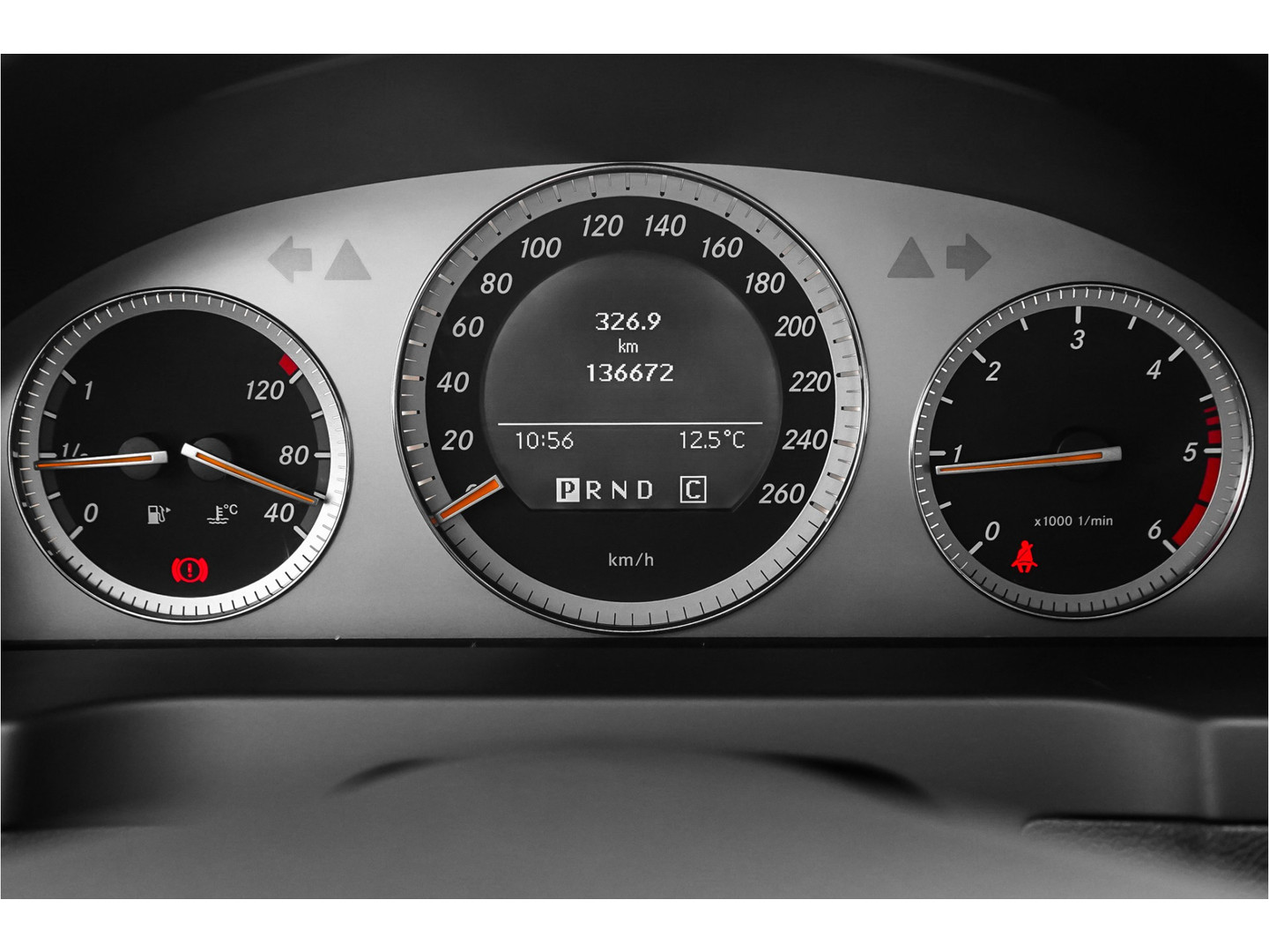 Mercedes-Benz Mercedes-Benz