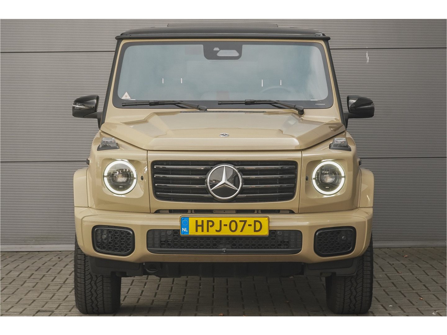 Mercedes-Benz Mercedes-Benz