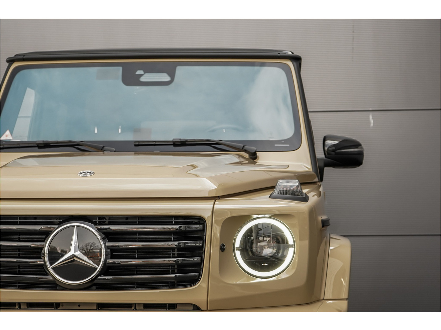 Mercedes-Benz Mercedes-Benz