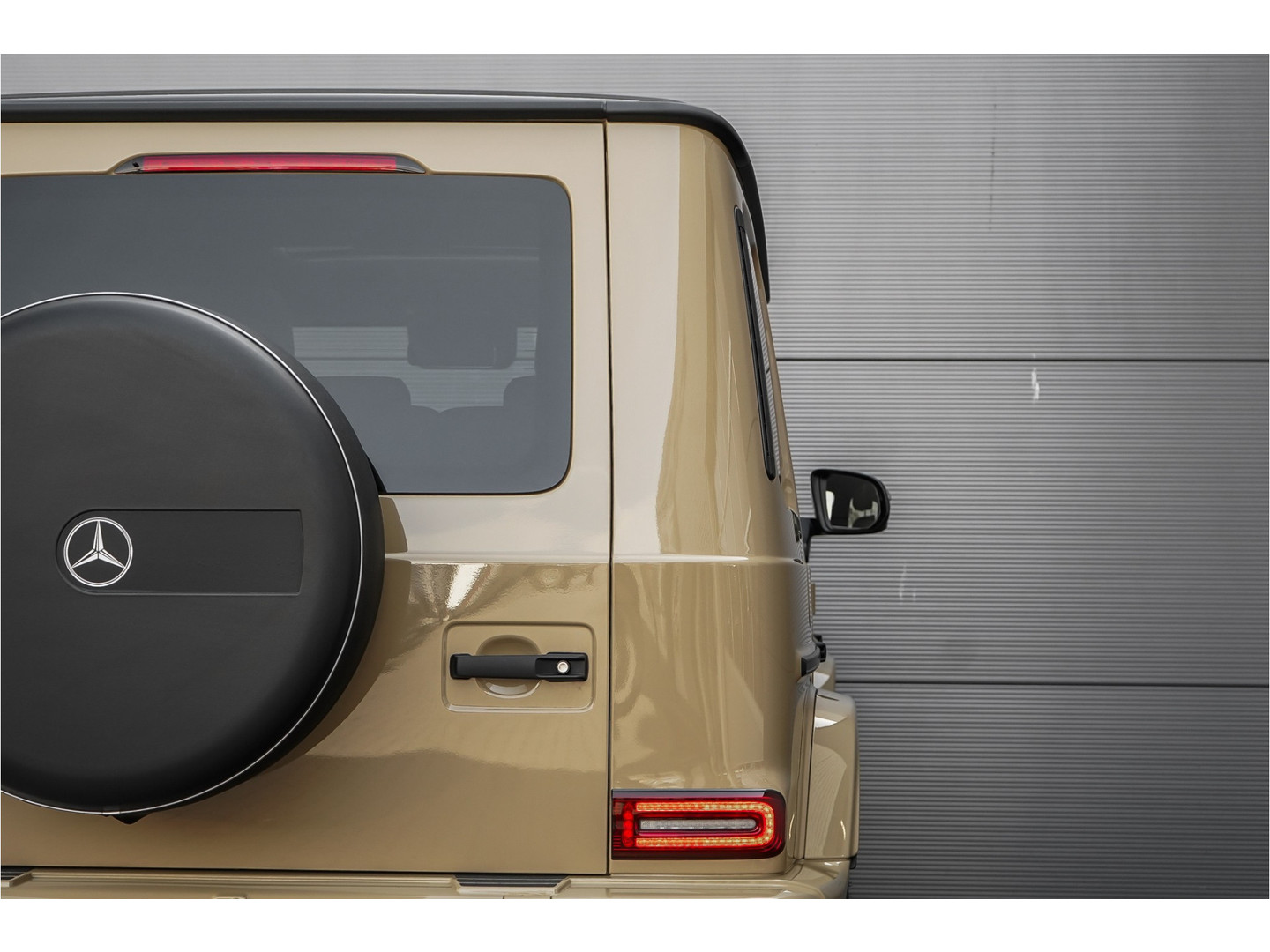 Mercedes-Benz Mercedes-Benz