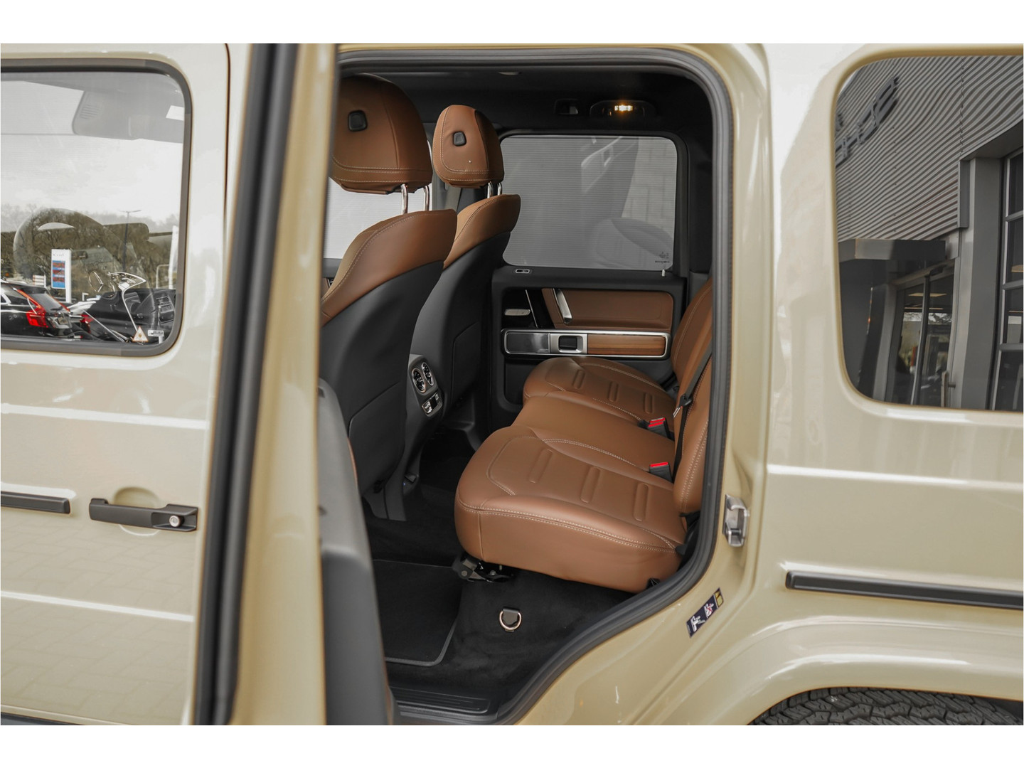 Mercedes-Benz Mercedes-Benz