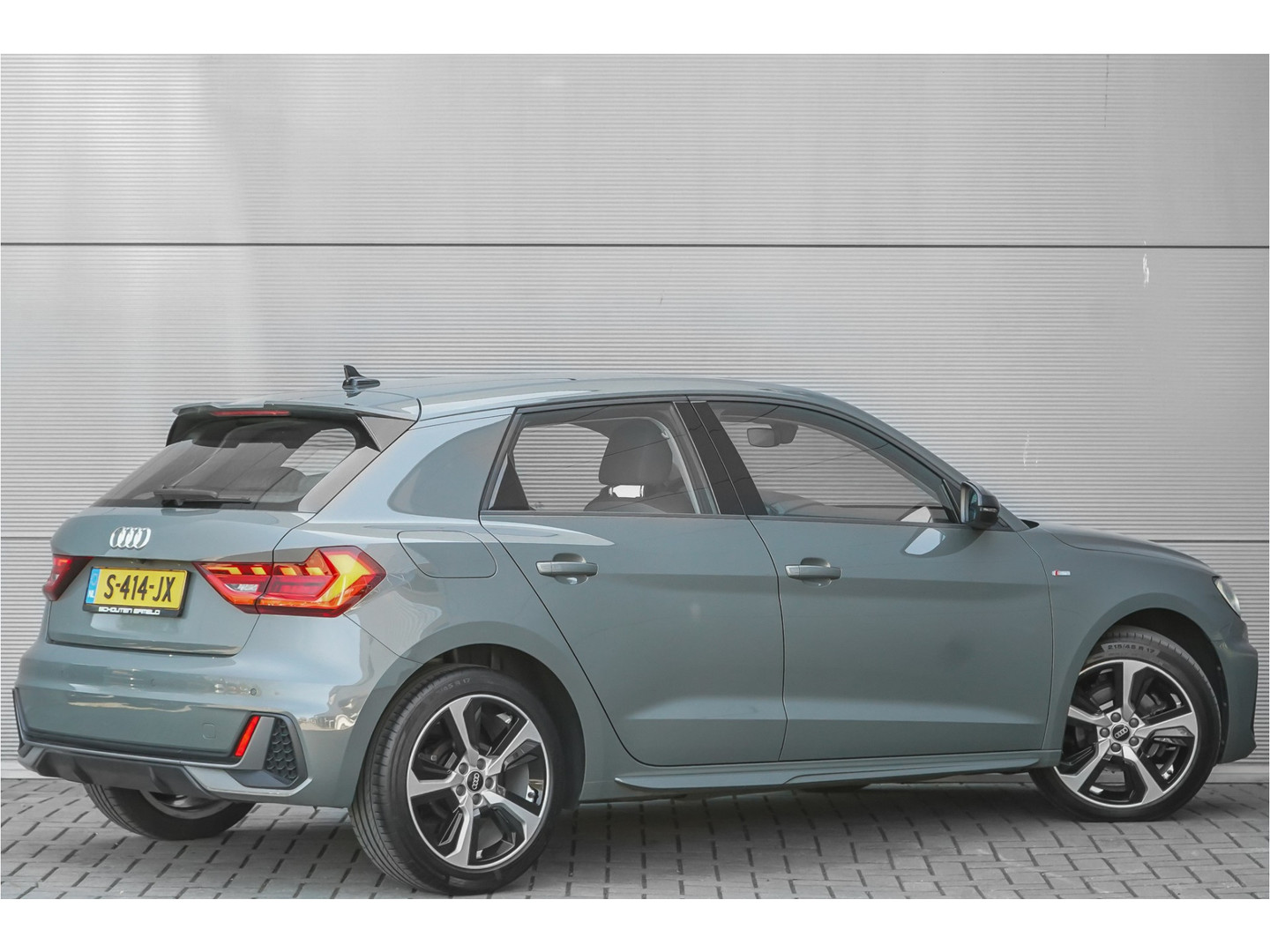 Audi
