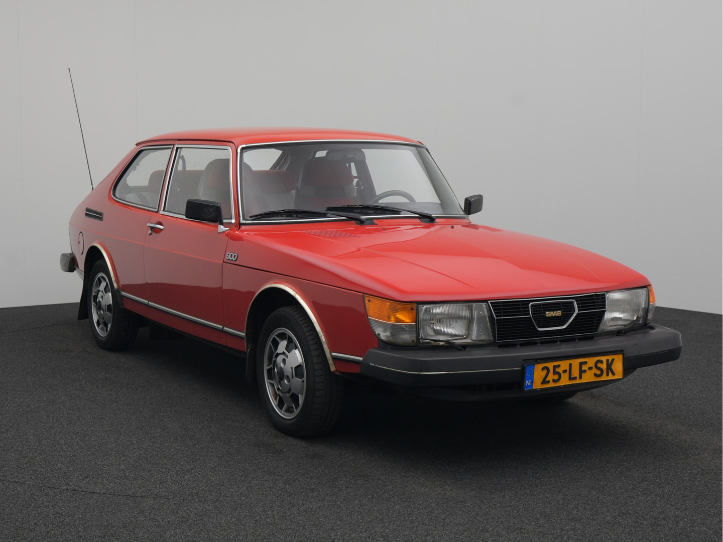 Saab