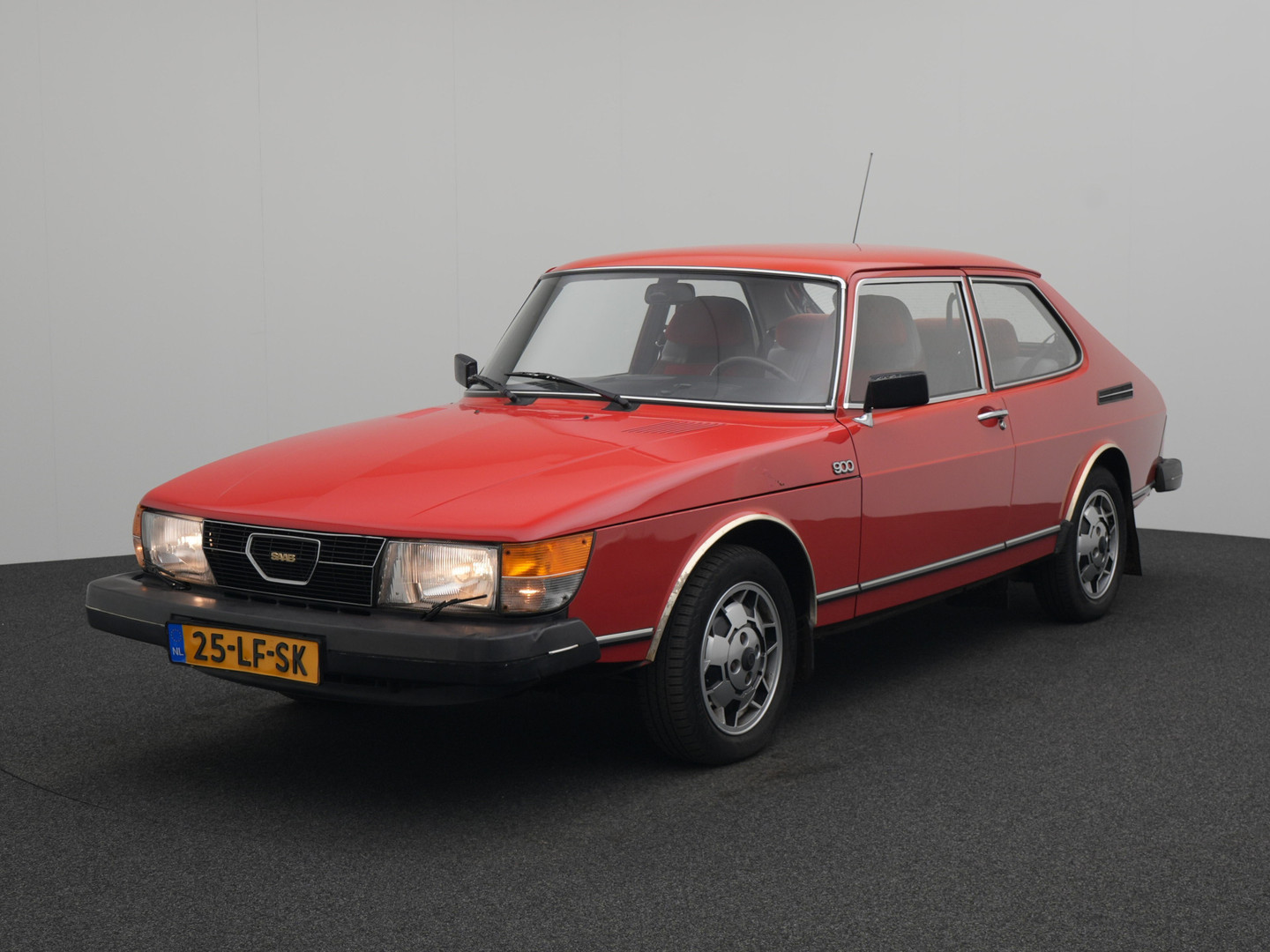 Saab