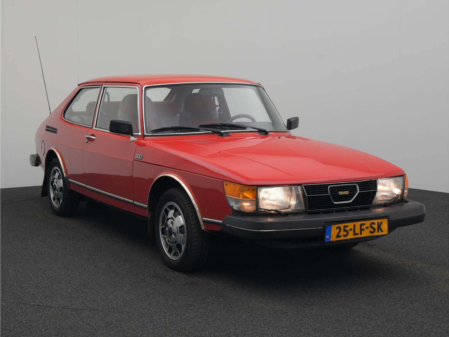 Saab
