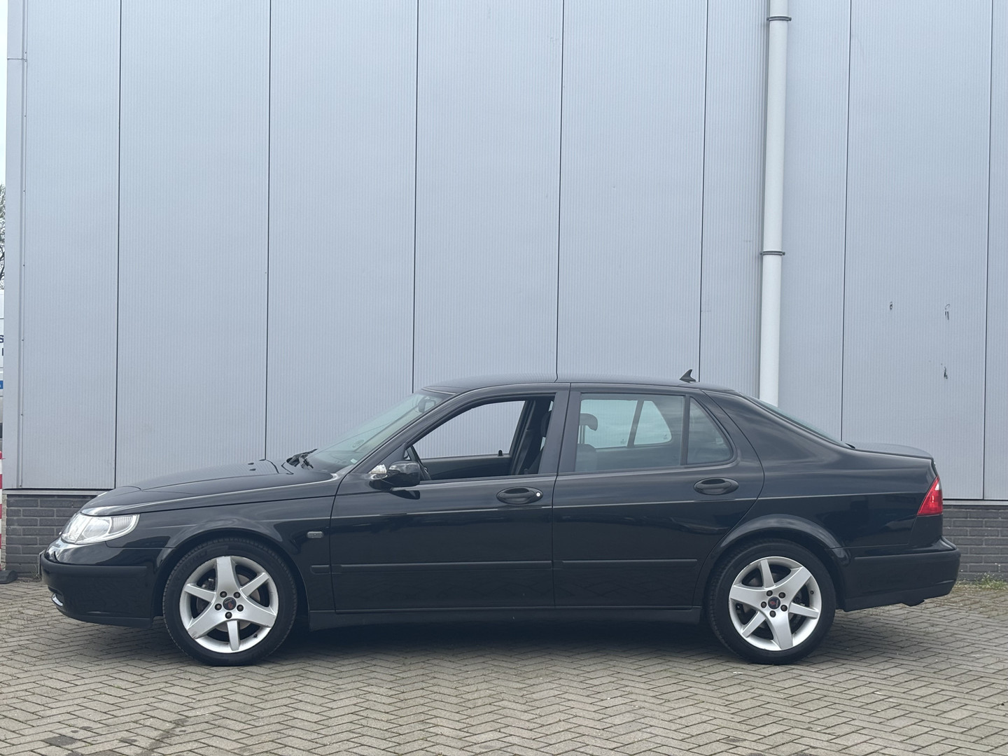 Saab