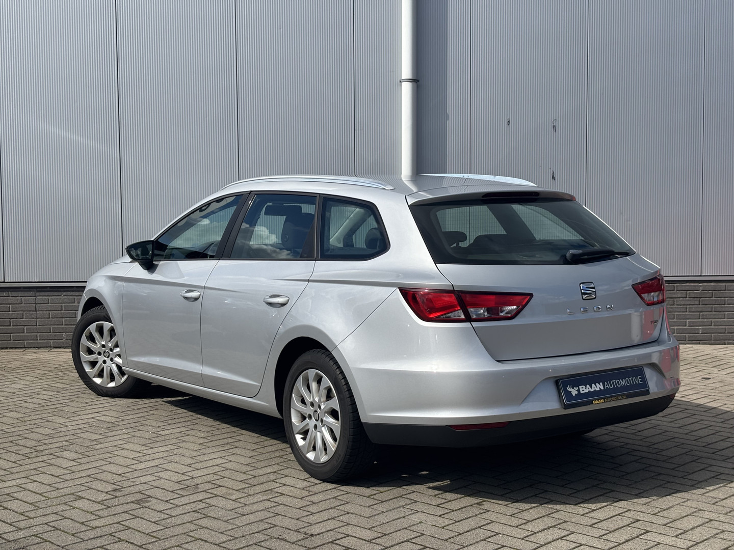 SEAT
