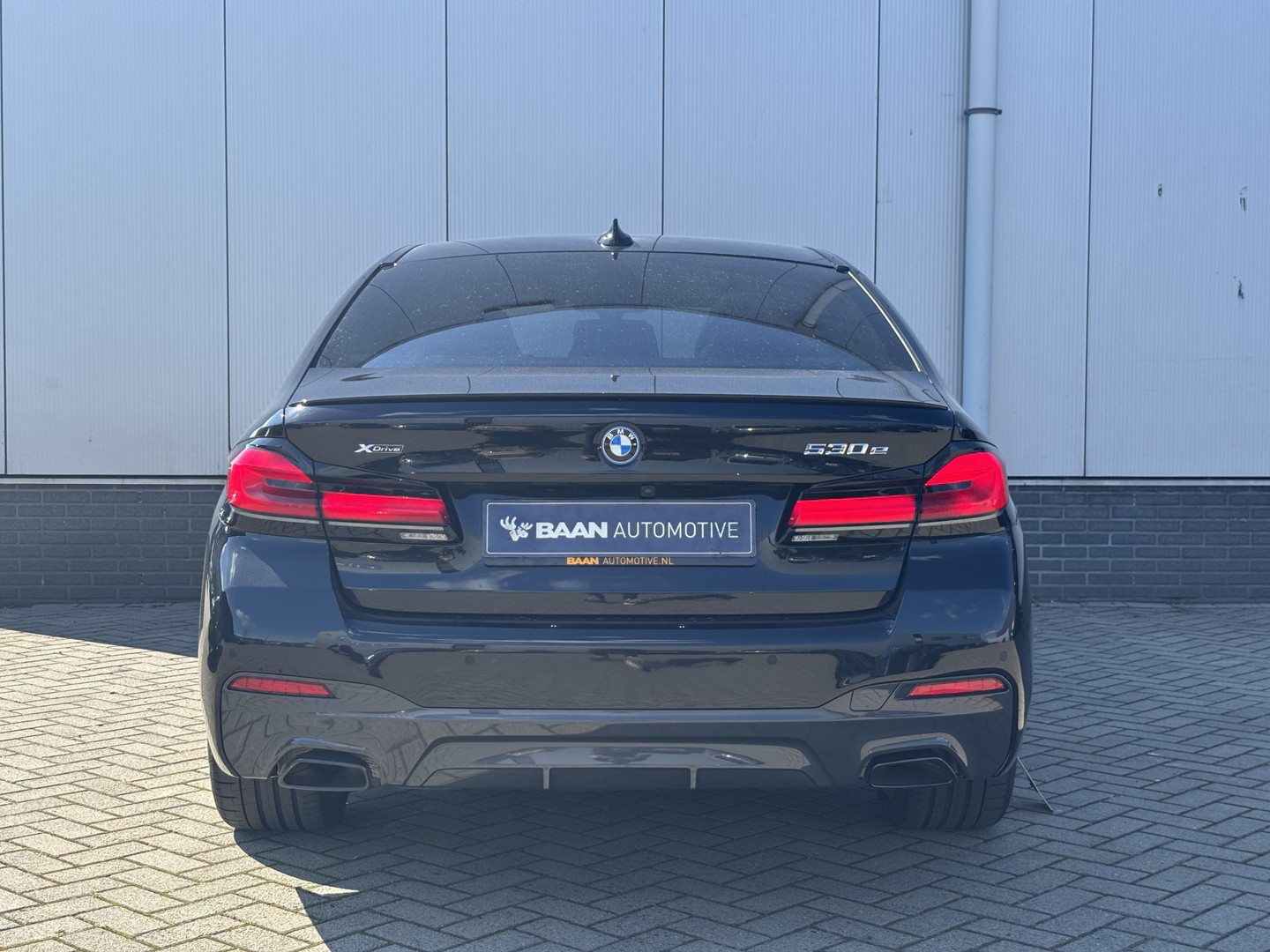 BMW BMW