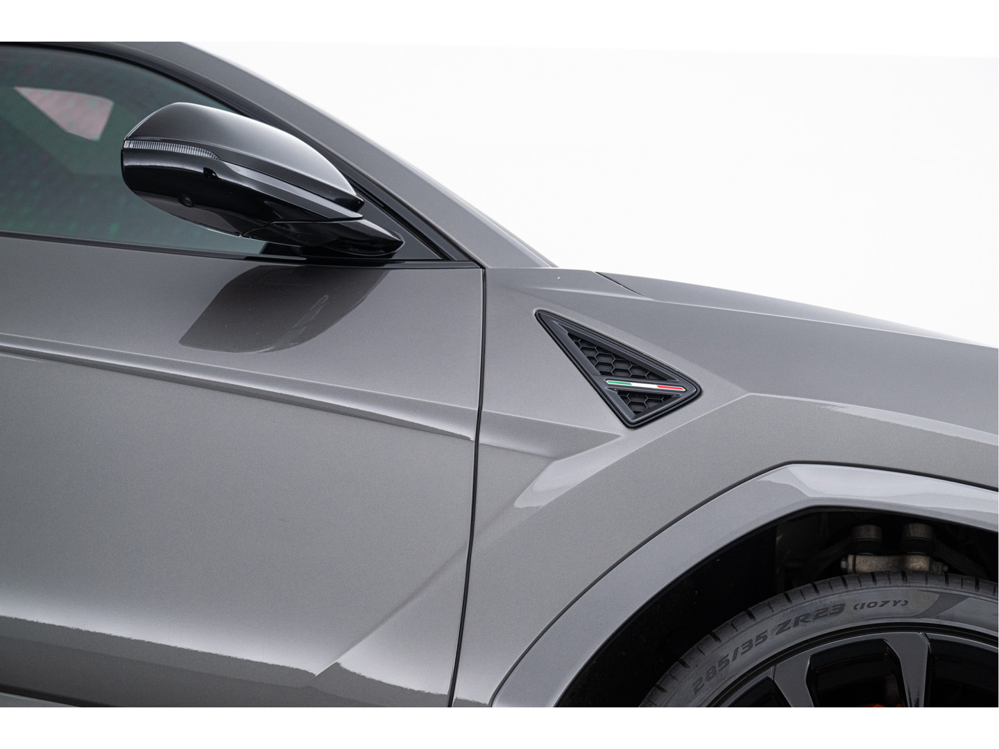 Lamborghini Lamborghini