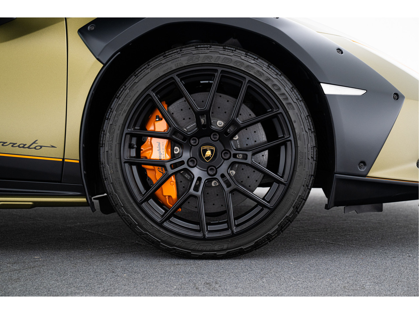 Lamborghini Lamborghini