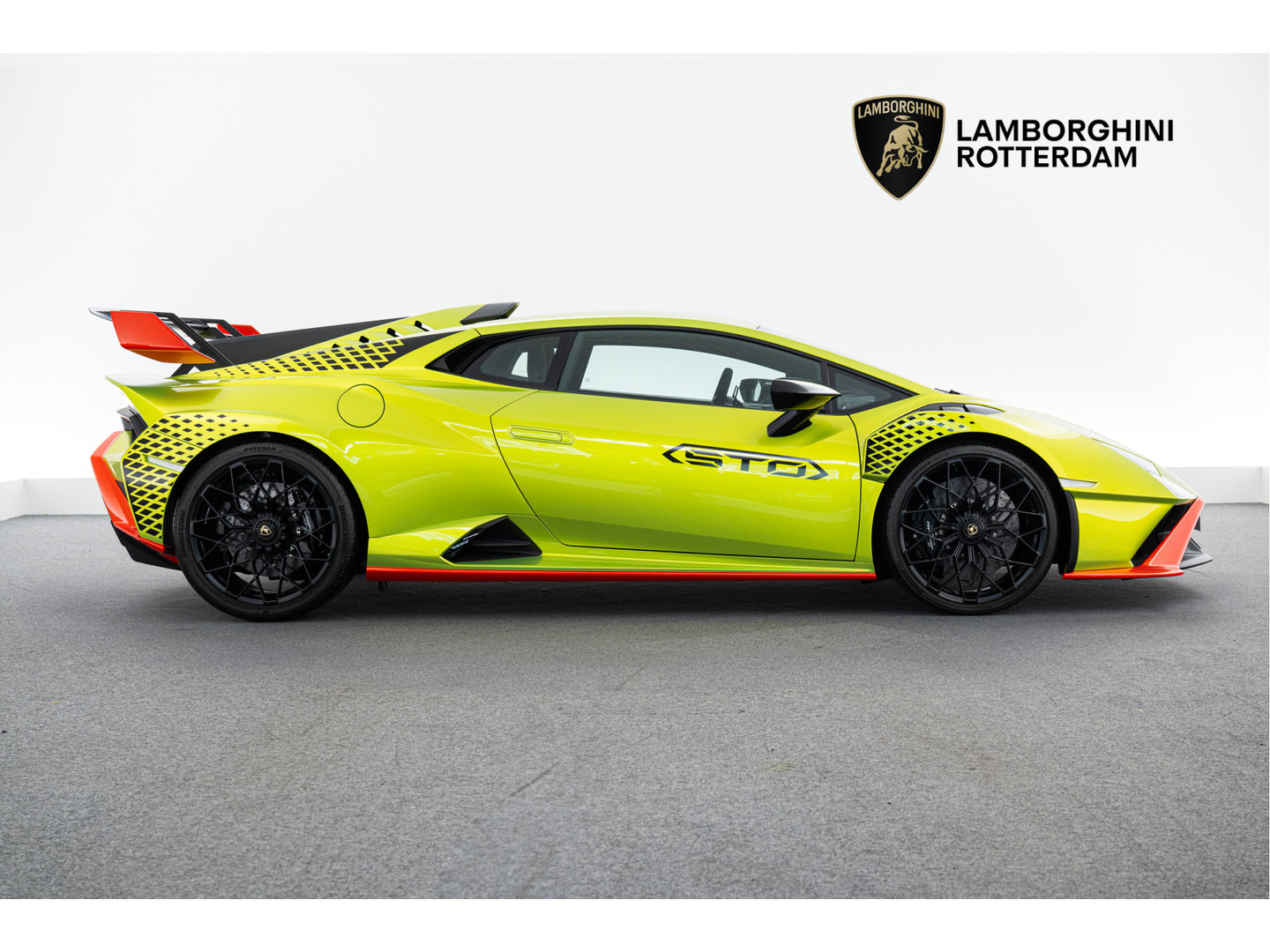 Lamborghini Lamborghini