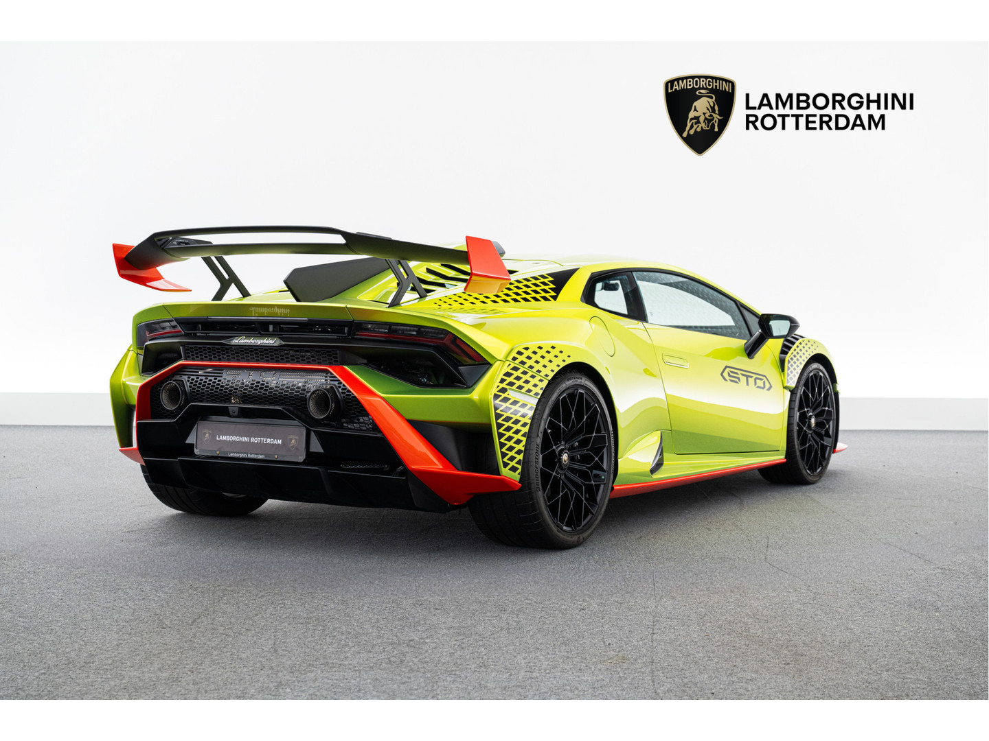 Lamborghini Lamborghini