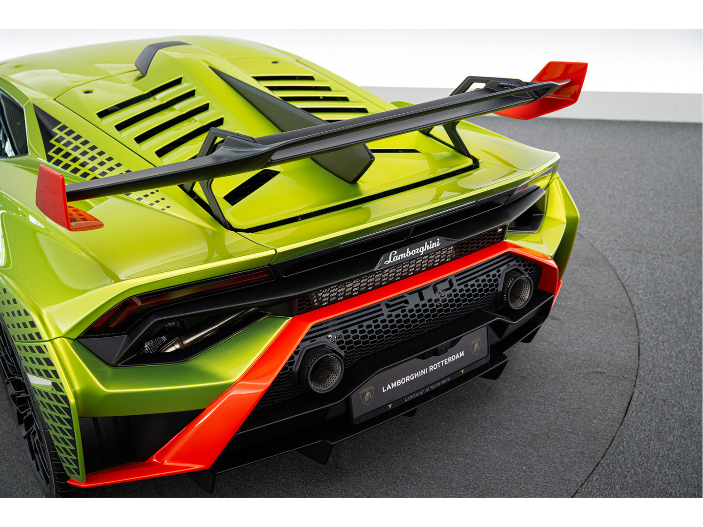 Lamborghini Lamborghini
