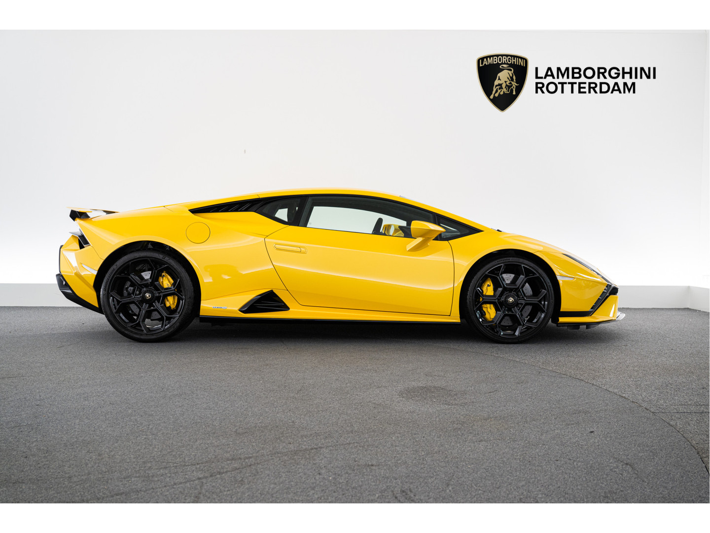 Lamborghini Lamborghini