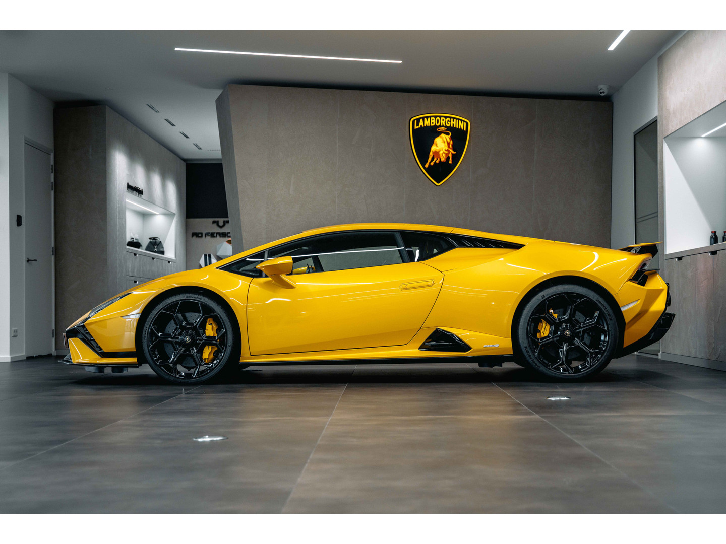 Lamborghini Lamborghini