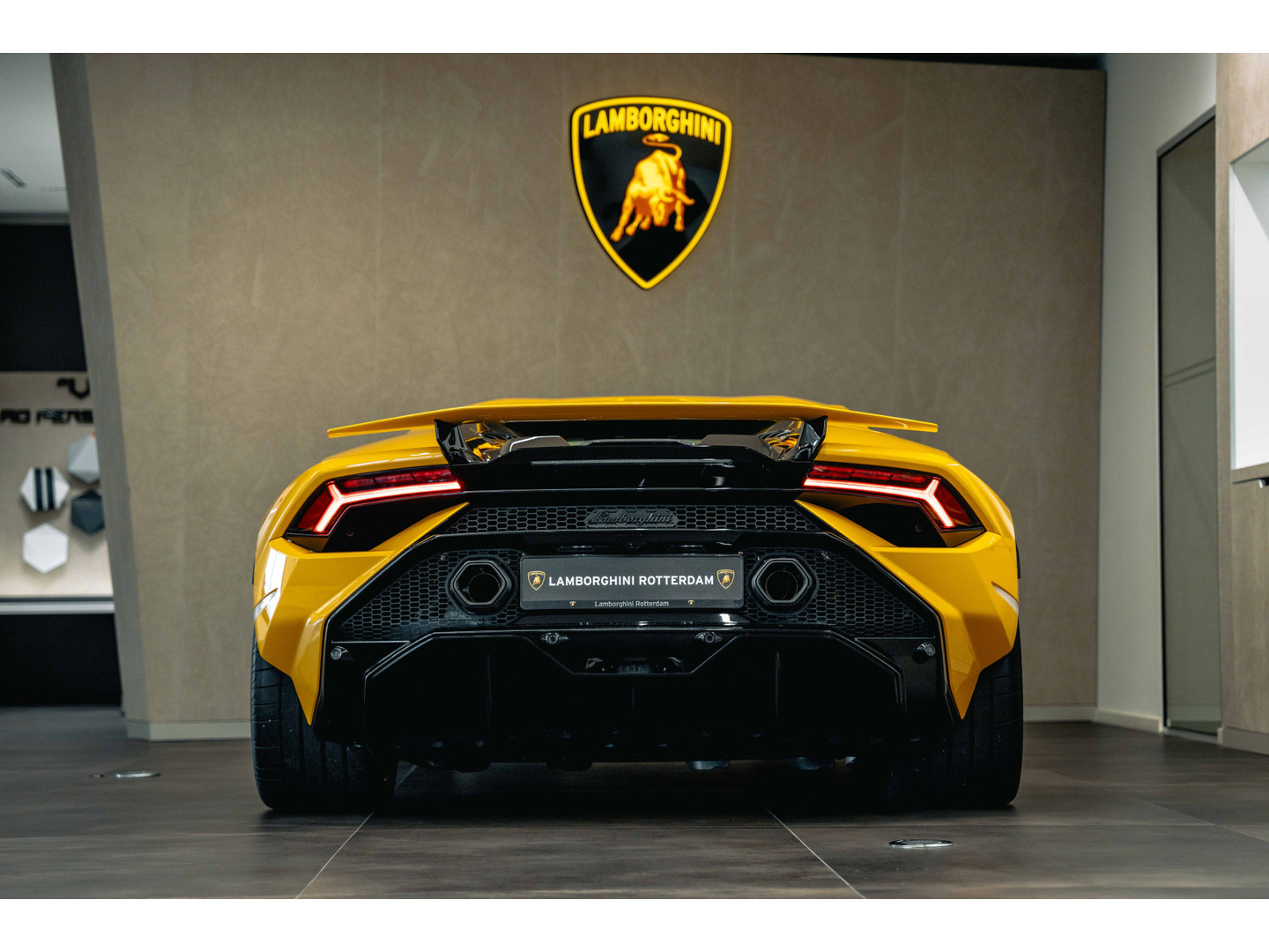 Lamborghini Lamborghini