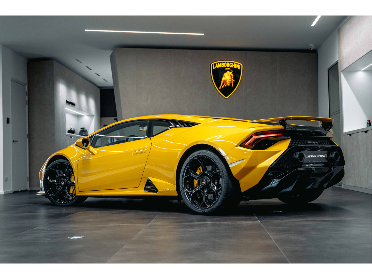 Lamborghini Lamborghini