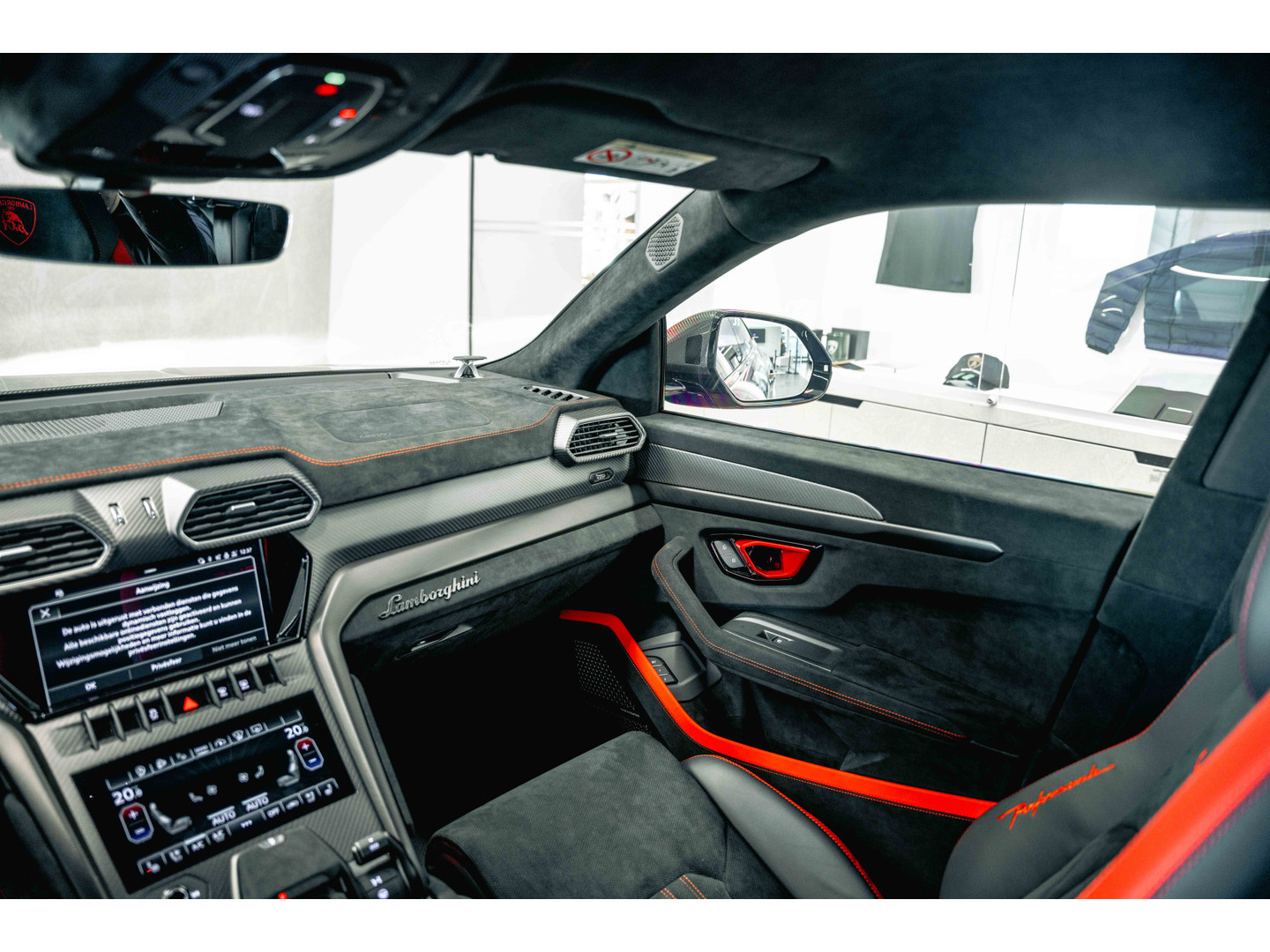 Lamborghini Lamborghini