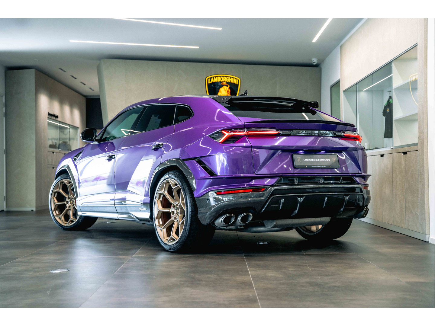 Lamborghini Lamborghini