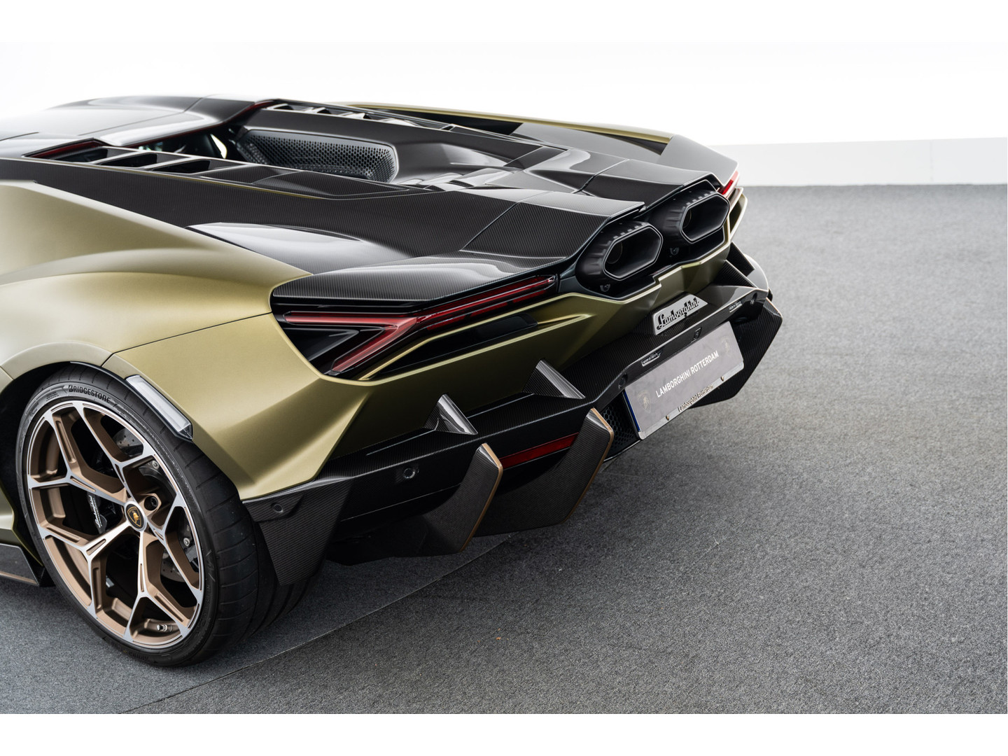 Lamborghini Lamborghini