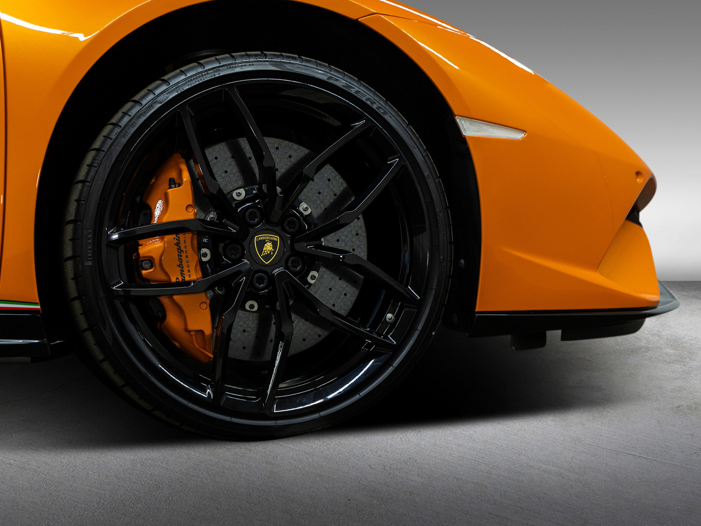 Lamborghini Lamborghini