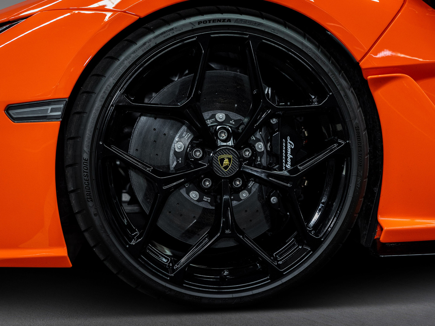 Lamborghini Lamborghini