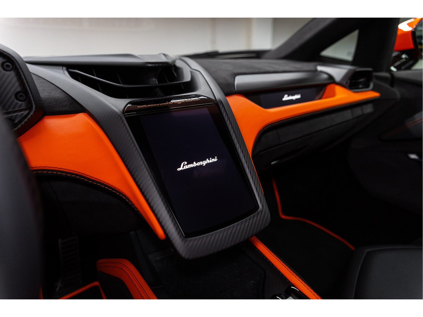 Lamborghini Lamborghini