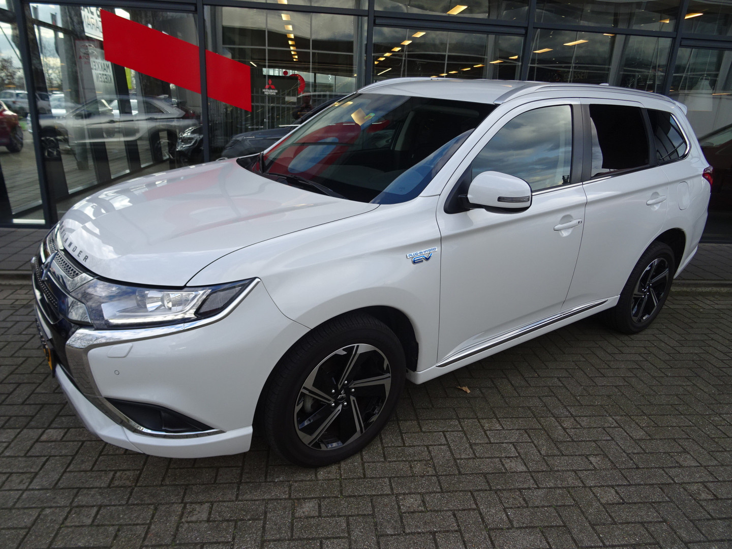 Mitsubishi Mitsubishi