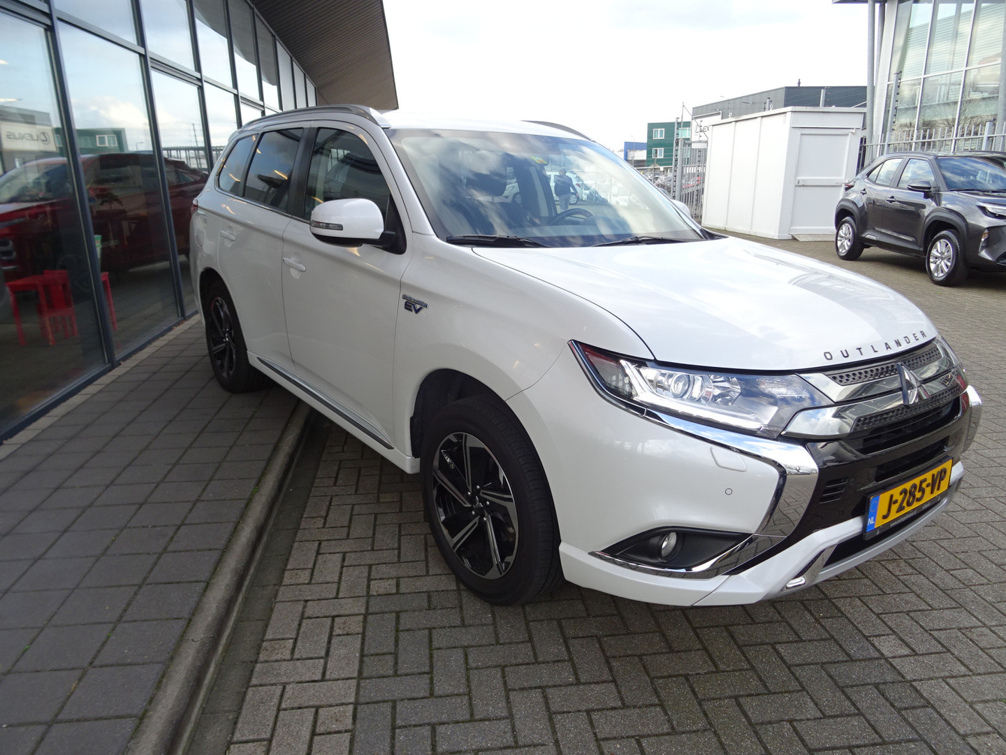 Mitsubishi Mitsubishi