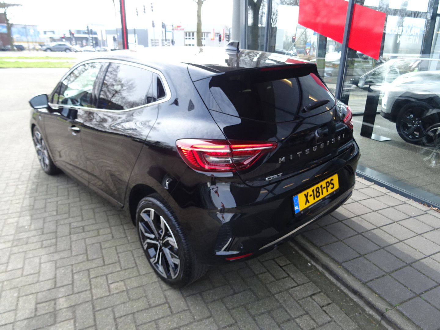 Mitsubishi Mitsubishi