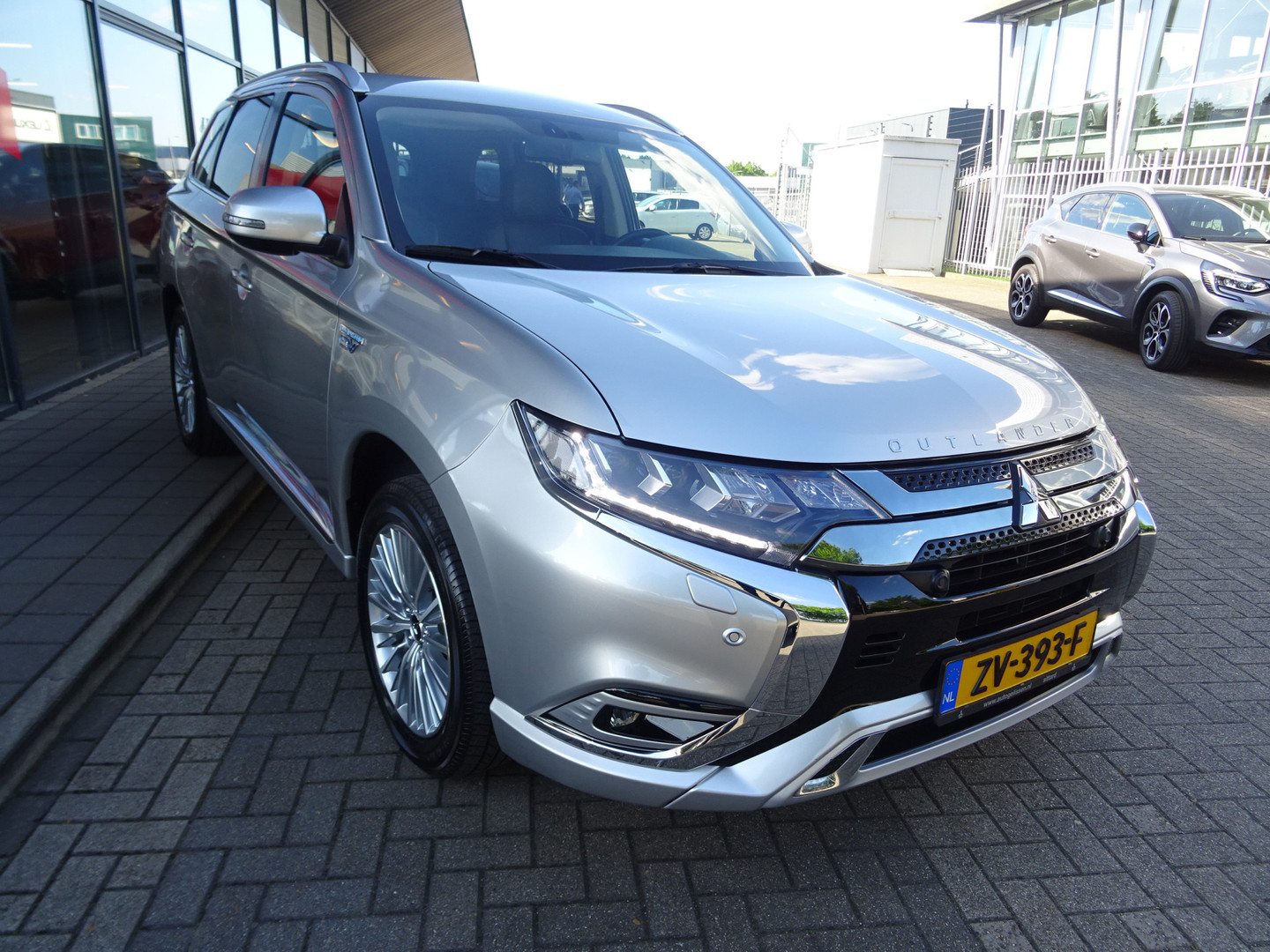 Mitsubishi Mitsubishi