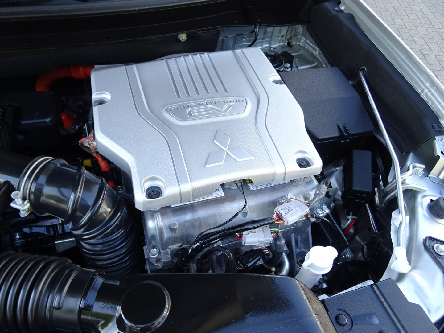 Mitsubishi Mitsubishi