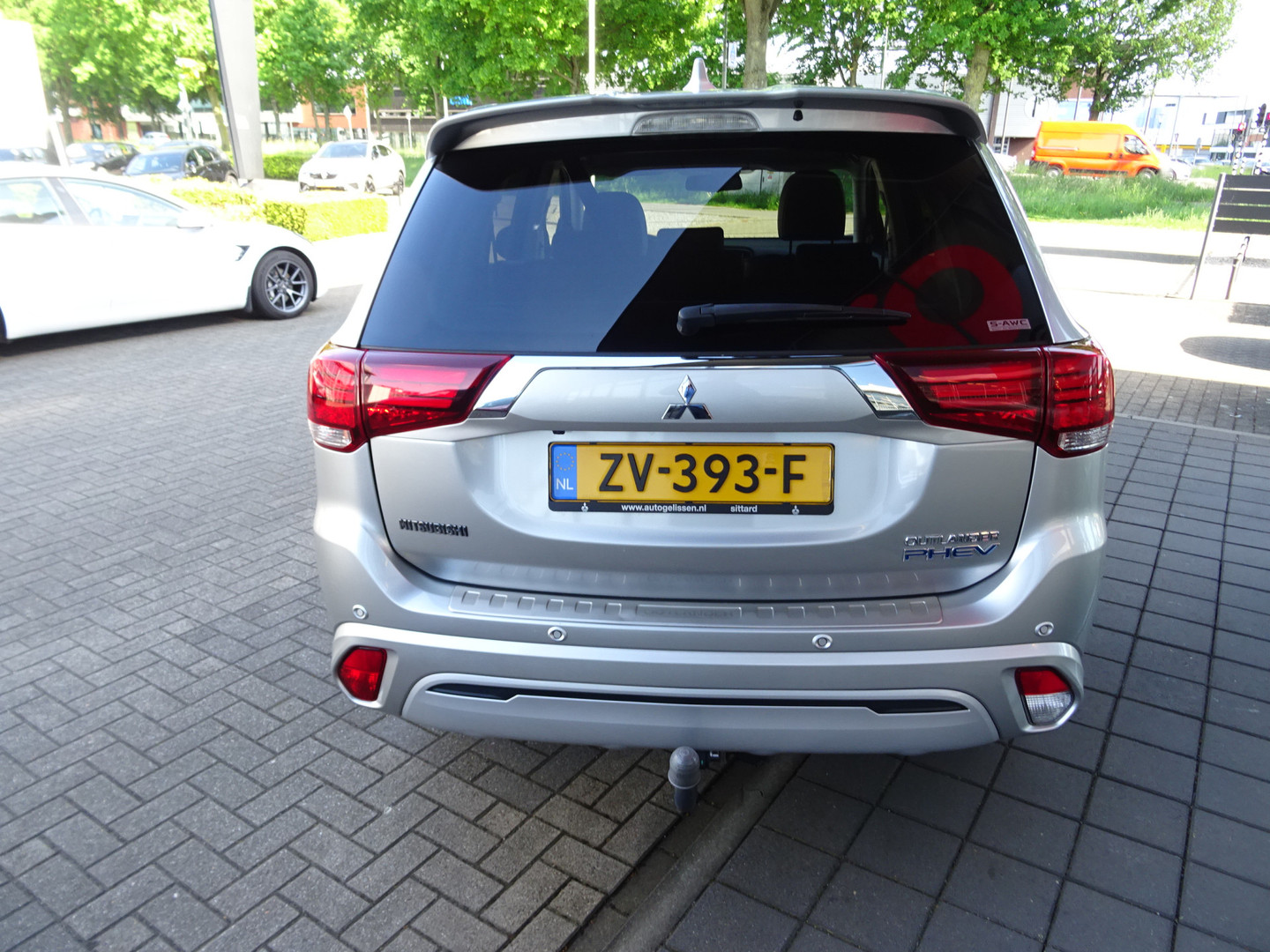 Mitsubishi Mitsubishi
